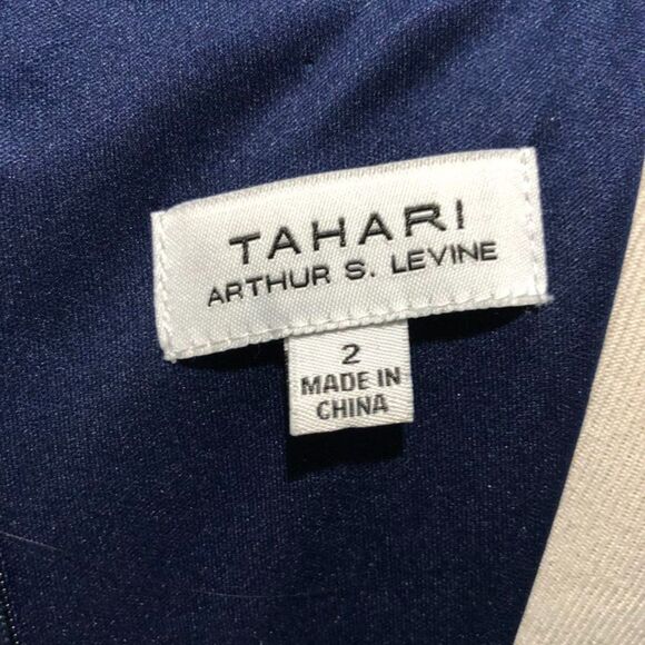 Tahari Navy Blue Sleeveless One-Piece Jumpsuit with Tie Sash Size 2 - Picture 7 of 10